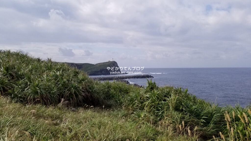 与那国島の西崎灯台