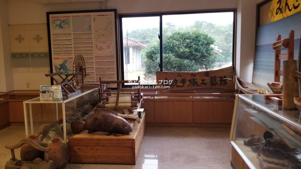 石垣島みね屋工房の店内