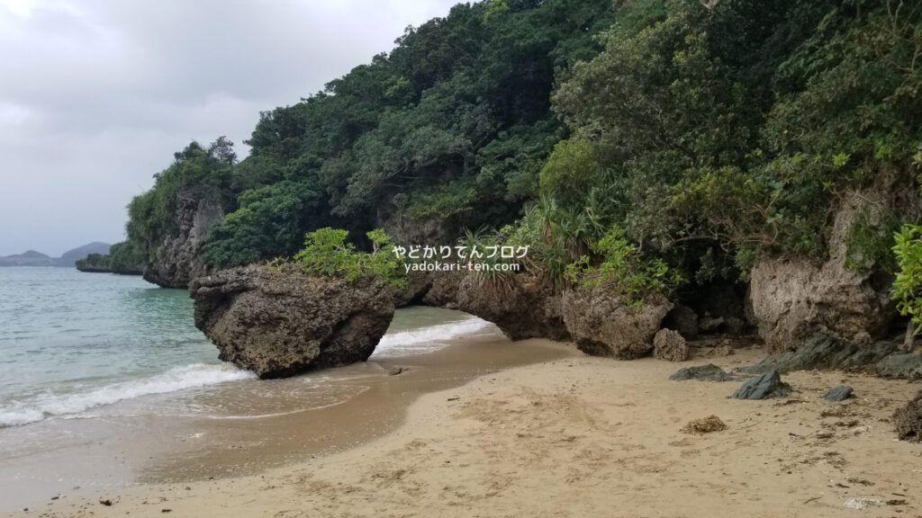 サビチ洞の海岸