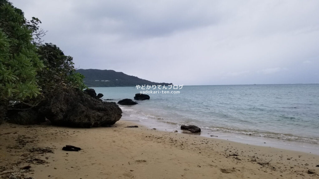 伊原間サビチ洞の海岸